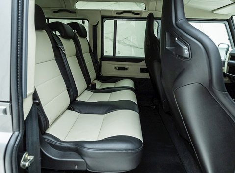 Land Rover Defender 110 Works V8 70th Edition 14