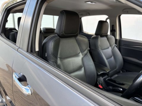 Isuzu D-Max 1.9 D-Max DL40 Auto 4WD 5
