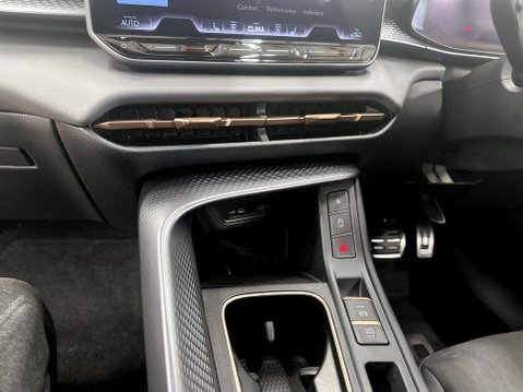 Cupra Terramar 1.5 eTSI V2 SUV 5dr Petrol Hybrid DSG Euro 6 (s/s) (150 ps) 1 Owner - Sens 18