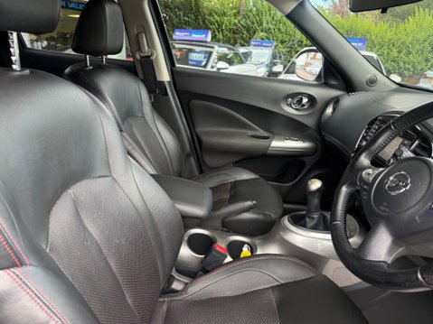 Nissan Juke 1.6 Tekna Euro 5 (s/s) 5dr 22