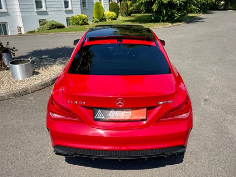 Mercedes-Benz CLA Class 2.0 CLA45 AMG Coupe SpdS DCT 4MATIC Euro 6 (s/s) 4dr 33