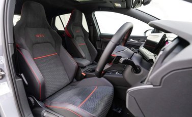 Volkswagen Golf GTI CLUBSPORT 45 TSI DSG 6