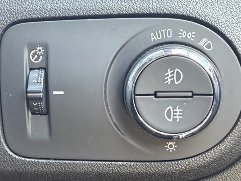 Vauxhall Crossland 1.2 Turbo Ultimate 5dr 31