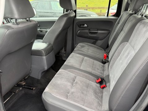 Volkswagen Amarok 2.0 BiTDI BlueMotion Tech Dark Label Auto 4Motion Euro 5 (s/s) 4dr 16