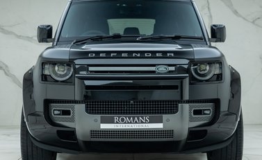 Land Rover Defender 110 V8 Carpathian Edition 4