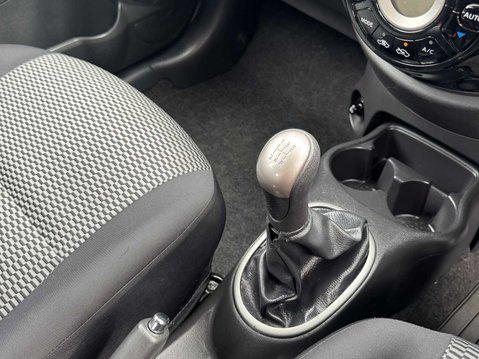 Nissan MICRA Acenta 19