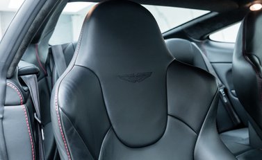 Aston Martin Vanquish S Ultimate 15