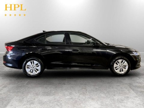 Skoda Octavia 2.0 TDI SE Technology Hatchback 5dr Diesel DSG Euro 6 (s/s) (116 ps) Air Co 8