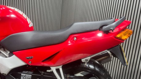 Honda VFR 2001 ONLY 13K FUEL INJECTED NON VTEC 1 OWNER NEW MOT 800CC 46