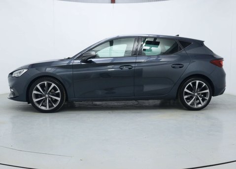 SEAT Leon 1.0 eTSI MHEV FR Sport Hatchback 5dr Petrol Hybrid DSG Euro 6 (s/s) (110 ps 9