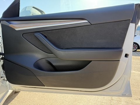 Tesla Model 3 Long Range Saloon 4dr Electric Auto RWD (282 ps) 32