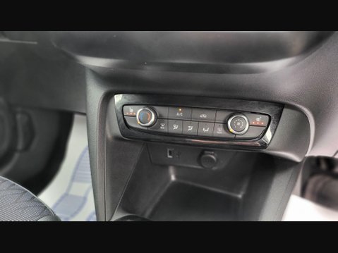 Vauxhall Corsa ELITE NAV PREMIUM 21