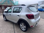 Dacia Sandero Stepway LAUREATE DCI 7