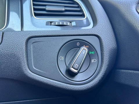 Volkswagen Golf SE NAVIGATION TSI EVO DSG 34