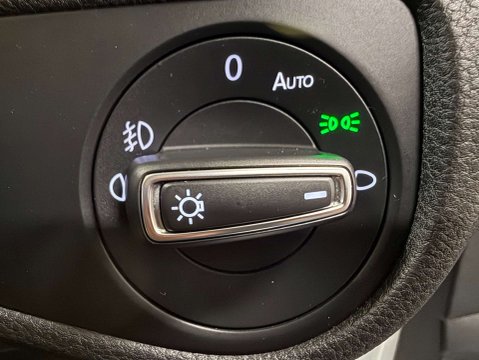 Volkswagen Golf 1.5 Golf Match TSi Evo 5dr 12