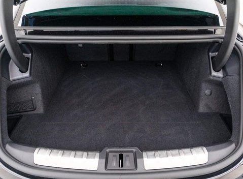 Porsche Taycan TURBO S 93KWH 35