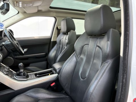 Land Rover Range Rover Evoque 2.2 Range Rover Evoque Pure SD4 4WD 5dr 65