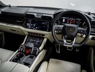 Lamborghini Urus 4.0 V8 BiTurbo 25.9kWh SE SUV 5dr Petrol Plug-in Hybrid Auto 4WD Euro 6 (80 32