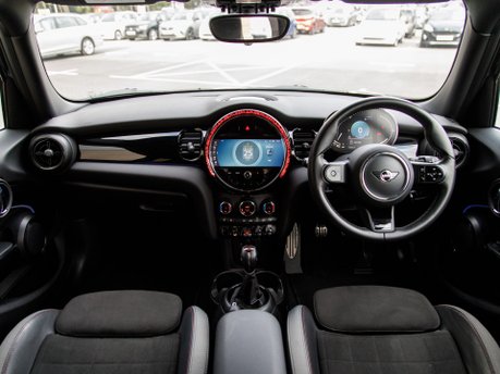 Mini Hatch COOPER SPORT
