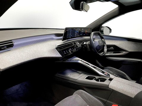 Peugeot 3008 73kWh GT SUV 5dr Electric Auto (210 ps) Air Con - Alloys - DAB Radio 15