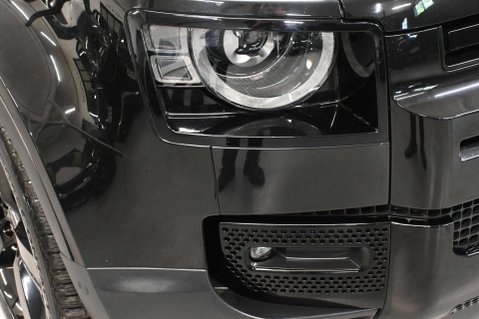 Land Rover Defender 3.0 Defender HSE D MHEV Auto 4WD 5dr 27