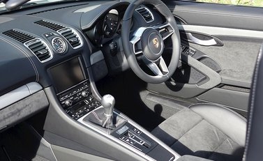 Porsche Boxster Spyder 23