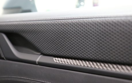Porsche 911 GT3 Touring PDK - PCCB, Carbon Roof, Lift 31