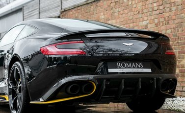 Aston Martin Vanquish S 24