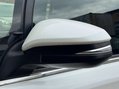 Toyota Esquire Hybrid Hybrid Gi 76