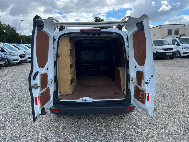 Ford Transit Connect LWB L2H1 Low Roof Air Con EURO 6 NO VAT 9
