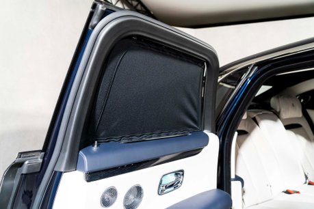 Rolls-Royce Ghost V12. STARLIGHT. H, C & M SEATS. REAR ENTERTAINMENT. HUD. A/CRUISE CONTROL 67