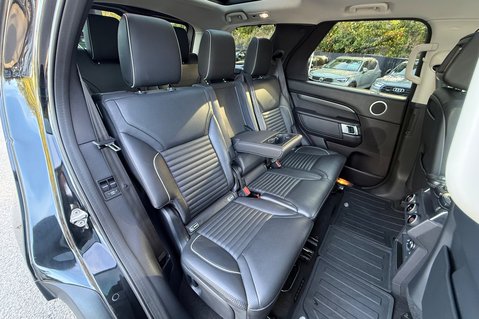 Land Rover Discovery TD6 HSE LUXURY 31