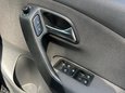 Volkswagen Polo 1.4 SE Euro 5 5dr 19