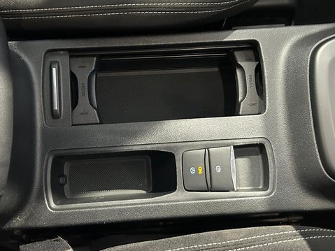 Ford Focus 1.0T EcoBoost MHEV Titanium Euro 6 (s/s) 5dr 27