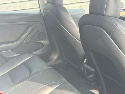 Tesla Model 3 Model 3 Standard Range + 4dr