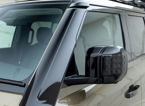 Land Rover Defender 110 D250 First Edition 25