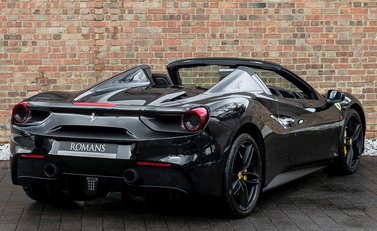 Ferrari 488 Spider 7