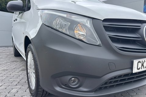 Mercedes-Benz Vito 114 Progressive L2 Panel Van - Air Con / Rear Camera 23