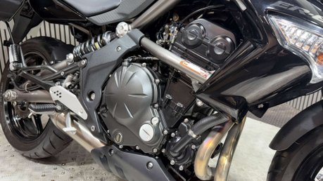 Kawasaki Er ER6 N 2010 ONLY 17K FULL LUGGAGE MOT SEPTEMBER 2027 650CC 8