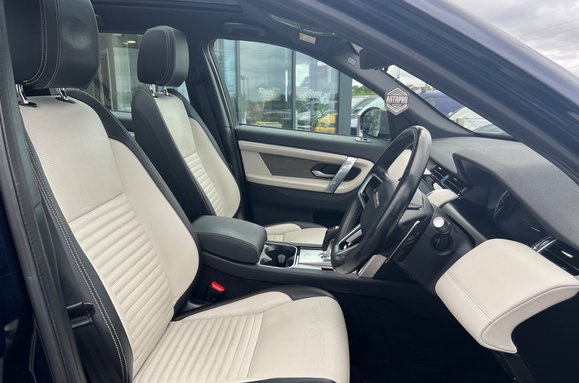 Land Rover Discovery Sport URBAN EDITION D200 MHEV AUTO 18