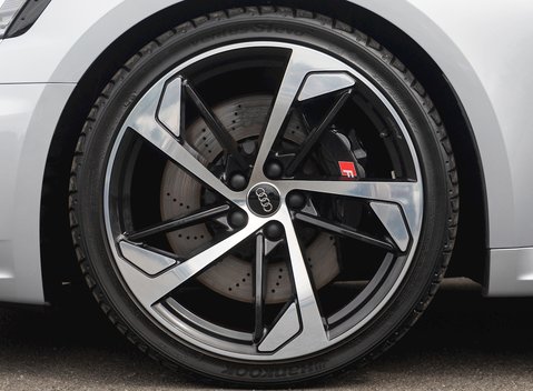 Audi RS5 Coupé Sport Edition 10