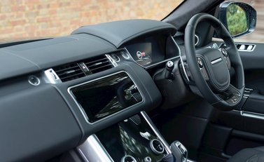 Land Rover Range Rover Sport 5.0 SVR 13