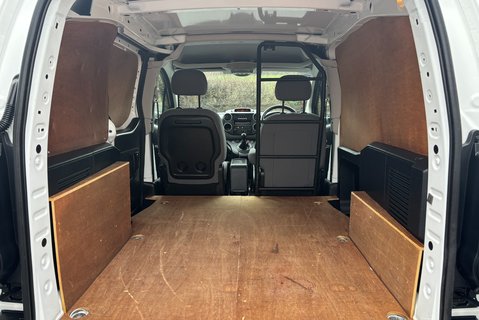 Peugeot Partner 850 S L1 1.6 Hdi 92ps Panel Van - Air Con - Direct from MOD 13