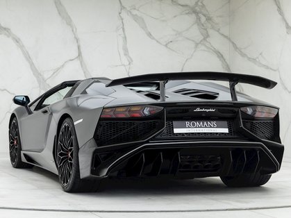  Duemila Ruote Auction Confirms Supercar Market Remains Buoyant