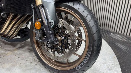 Honda CB650R 2020 NEO SPORT CAFE 9K MODERN CLASSIC 650CC 29