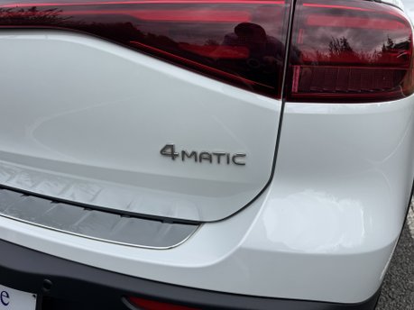 Mercedes-Benz EQB EQB 350 4M AMG Line Premium Plus Auto Electric 66KWH 7 SEATER/PAN ROOF/NAV 46