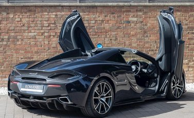 McLaren 570S Spider 13