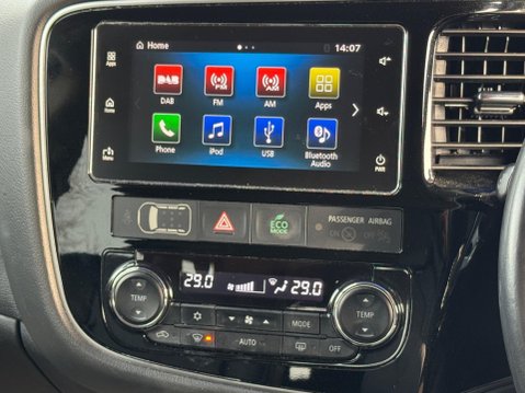 Mitsubishi Outlander 2.0h 12kWh Juro CVT 4WD Euro 6 (s/s) 5dr 13