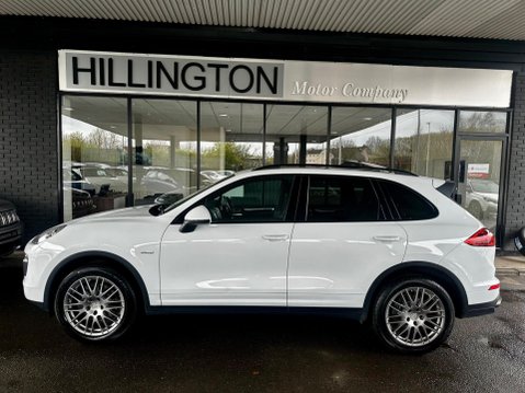 Porsche Cayenne 3.0 TD V6 TiptronicS 4WD Euro 6 (s/s) 5dr 10