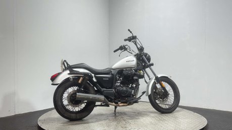 Sinnis Hoodlum 125 2018 GOOD RUNNING PROJECT CRUISER BIKE SPARES OR REPAIR 125CC 2